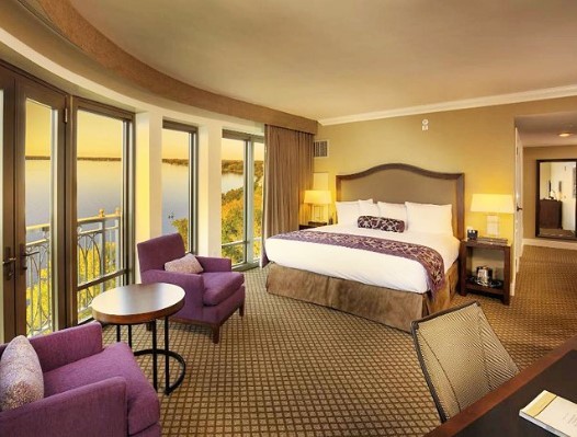 Best Luxury & 5 Star Hotels In Wisconsin