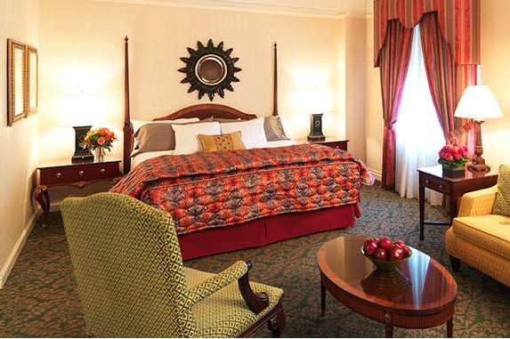 Best Luxury & 5 Star Hotels In Grand Rapids