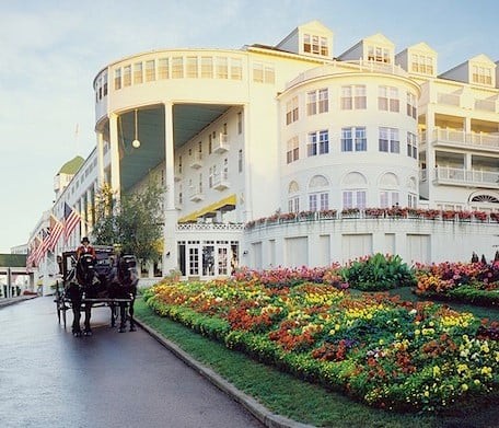 Best Luxury & 5 Star Hotels In Michigan