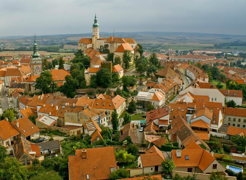  Cheap Flights & Plane Tickets To Czech Republic