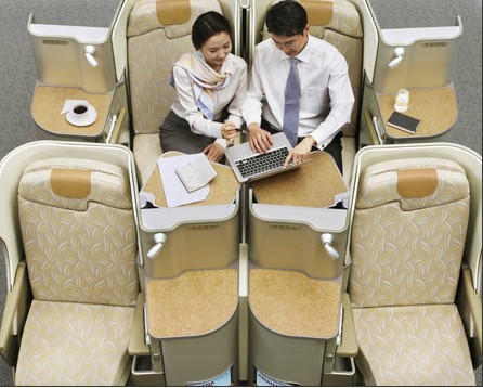 Image of Cheap Phnom Penh Business & First Class Flights