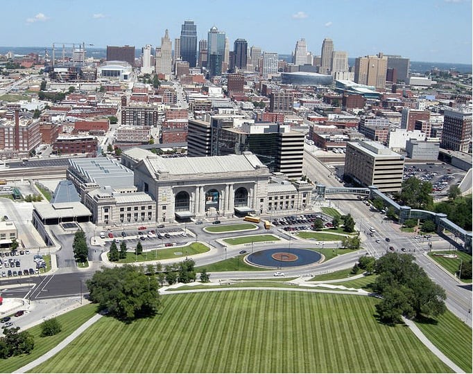 Cheap Flights & Plane Tickets To Wichita