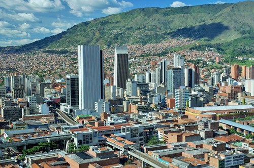 Cheap Flights & Plane Tickets To Medellin