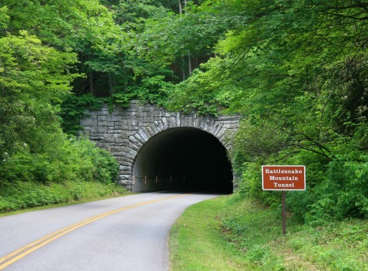 Cheap Tennessee Rental Car