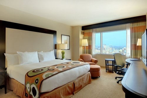 Best Luxury & 5 Star Hotels In Baltimore