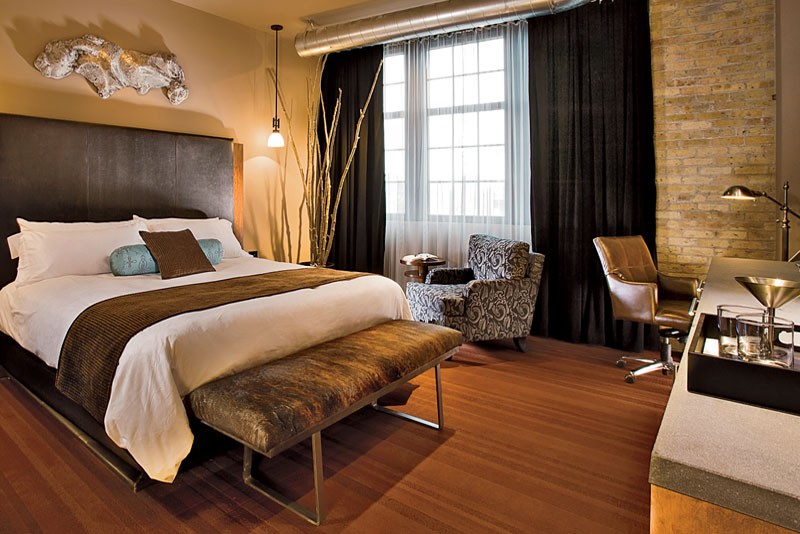 Best Luxury & 5 Star Hotels In Milwaukee