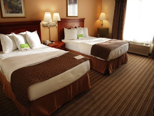 Best Luxury & 5 Star Hotels In Springfield