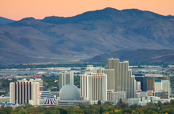 Cheap Flights & Plane Tickets To Reno