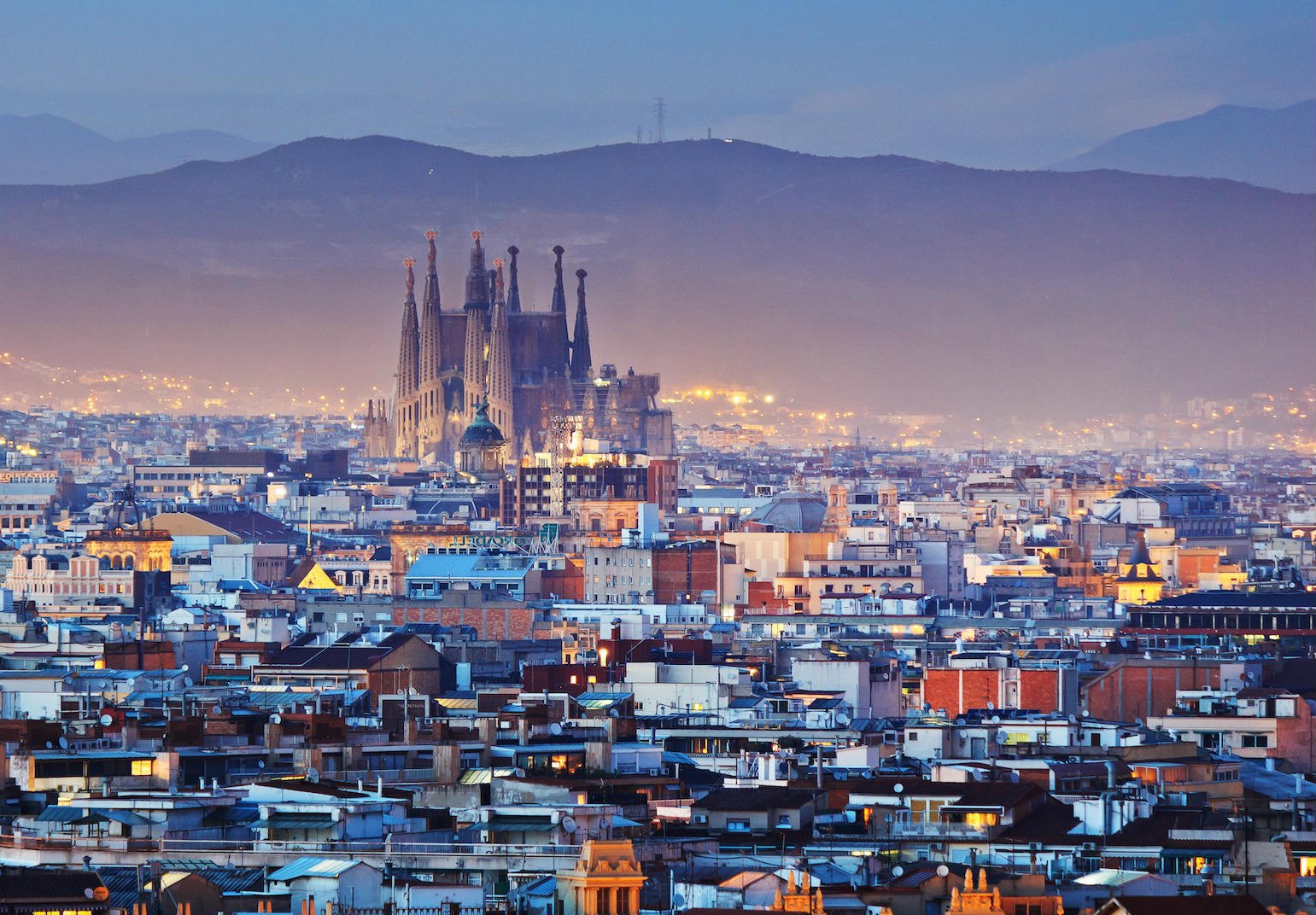 Cheap Flights & Plane Tickets To Barcelona